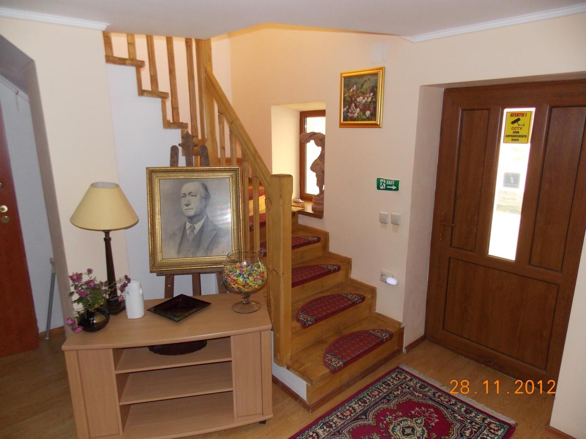 New Aosta Garden Hotel Sinaia Bagian luar foto